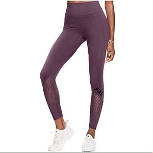 VS Pink Ultimate Seamless Legging